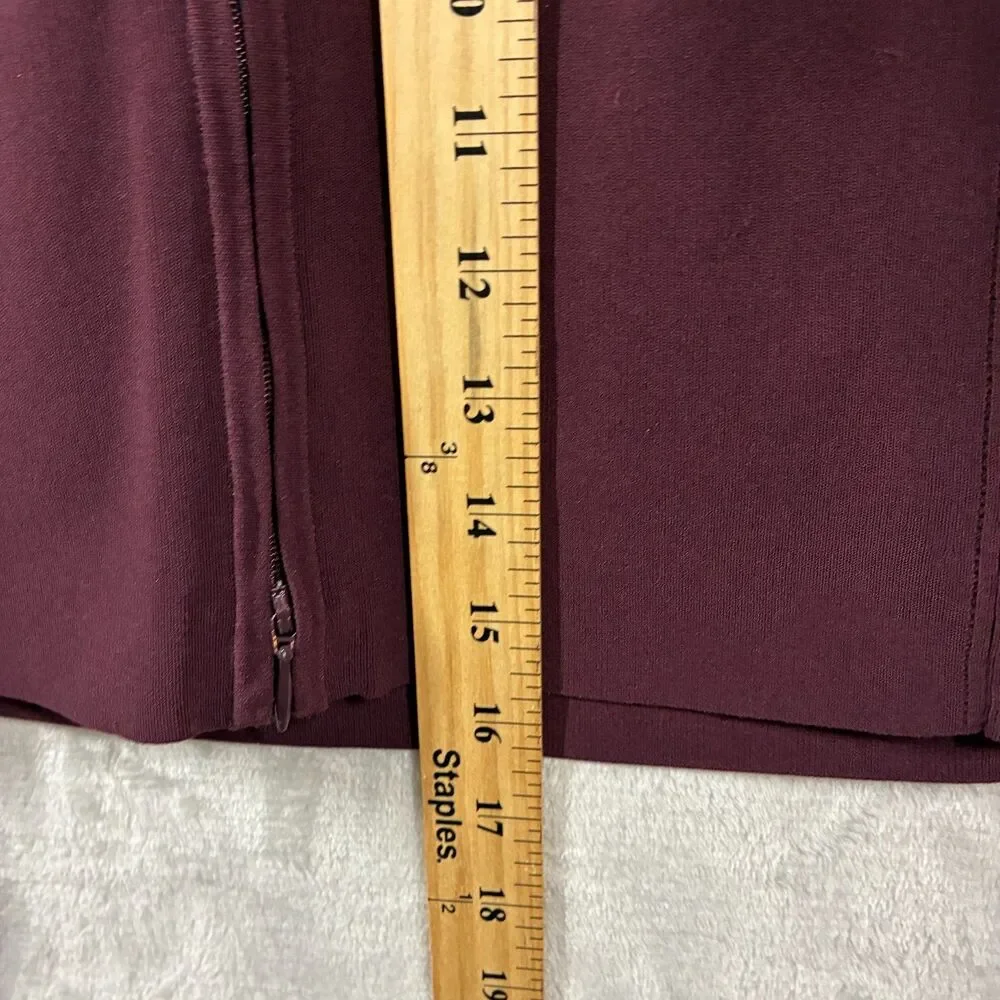 Lululemon Ribbed Knit Mini Skirt L Front Zip Garnet Burgundy Stretch Athleisure